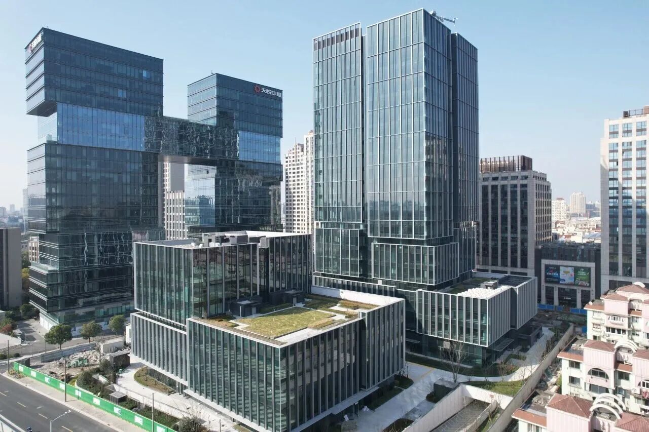 蔚建科技抹灰机器人应用项目荣获上海市“白玉兰”优质建设工程奖