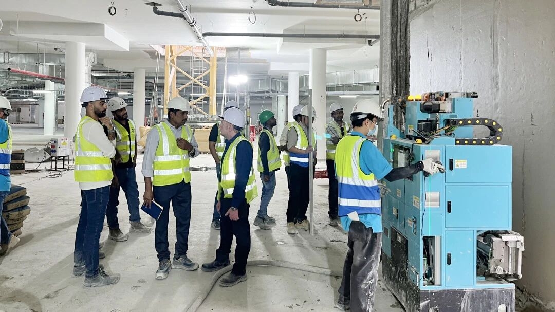 蔚建科技与中东巨头ACC达成建筑机器人施工合作，迪拜项目样板完成验收(图4)