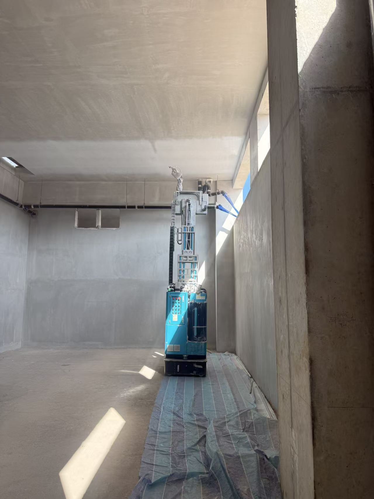 新加坡地铁工程全面引入机器人，蔚建喷涂机器人在跨岛线成功应用！(图4)